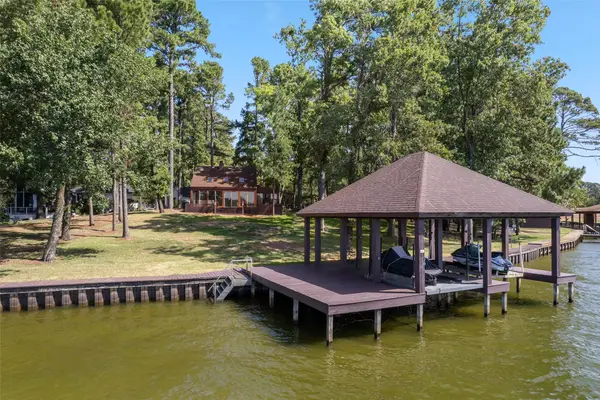 829 Wildwood Trail, Mount Vernon, TX 75457