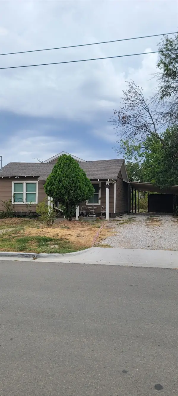 609 Park Drive, Hillsboro, TX 76645