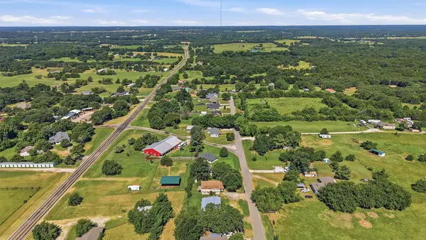 538 W Hughes Street, Collinsville, TX 76233