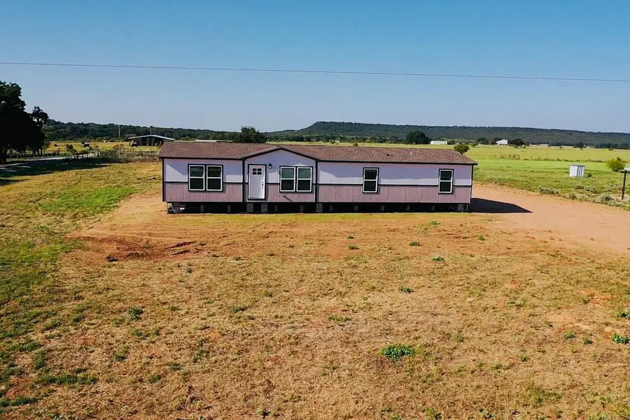 11 Kenzi Drive, Mineral Wells, TX 76067 - #2