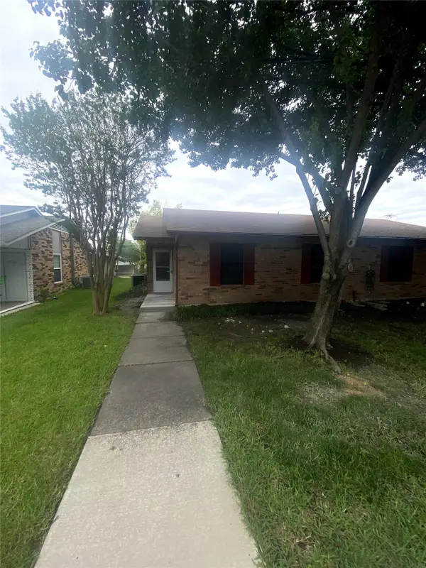 2908 Nelson Drive, Mesquite, TX 75150
