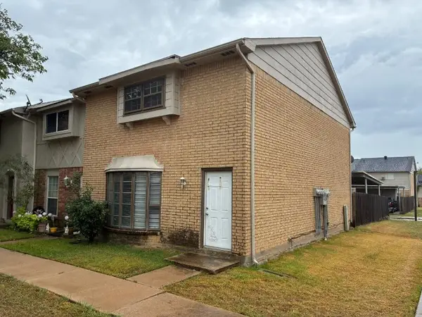 99 W Mountain Creek Drive #14, Grand Prairie, TX 75052