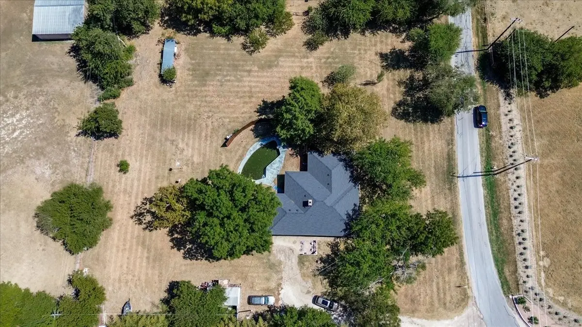 3211 Bluegrass Drive, Midlothian, TX 76065 - #1