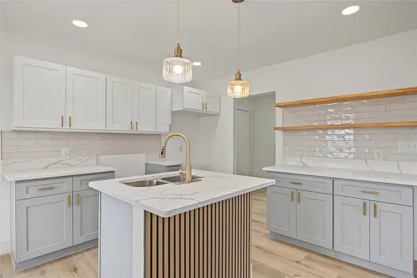 940 E Tucker Street, Fort Worth, TX 76104