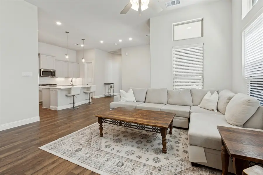 2064 Belvedere Street, Garland, TX 75041 - #3