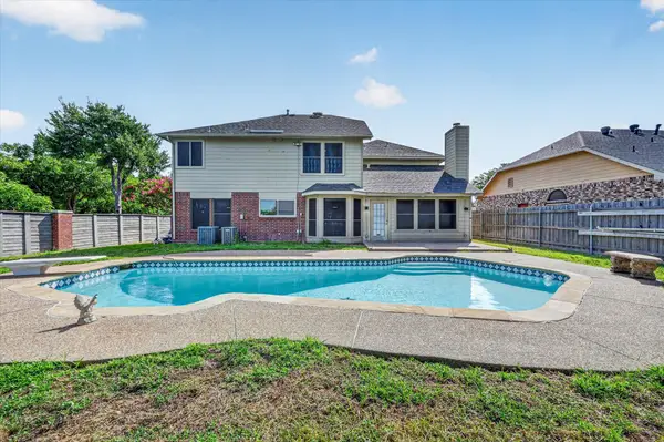 4301 Hudson Avenue, Grand Prairie, TX 75052