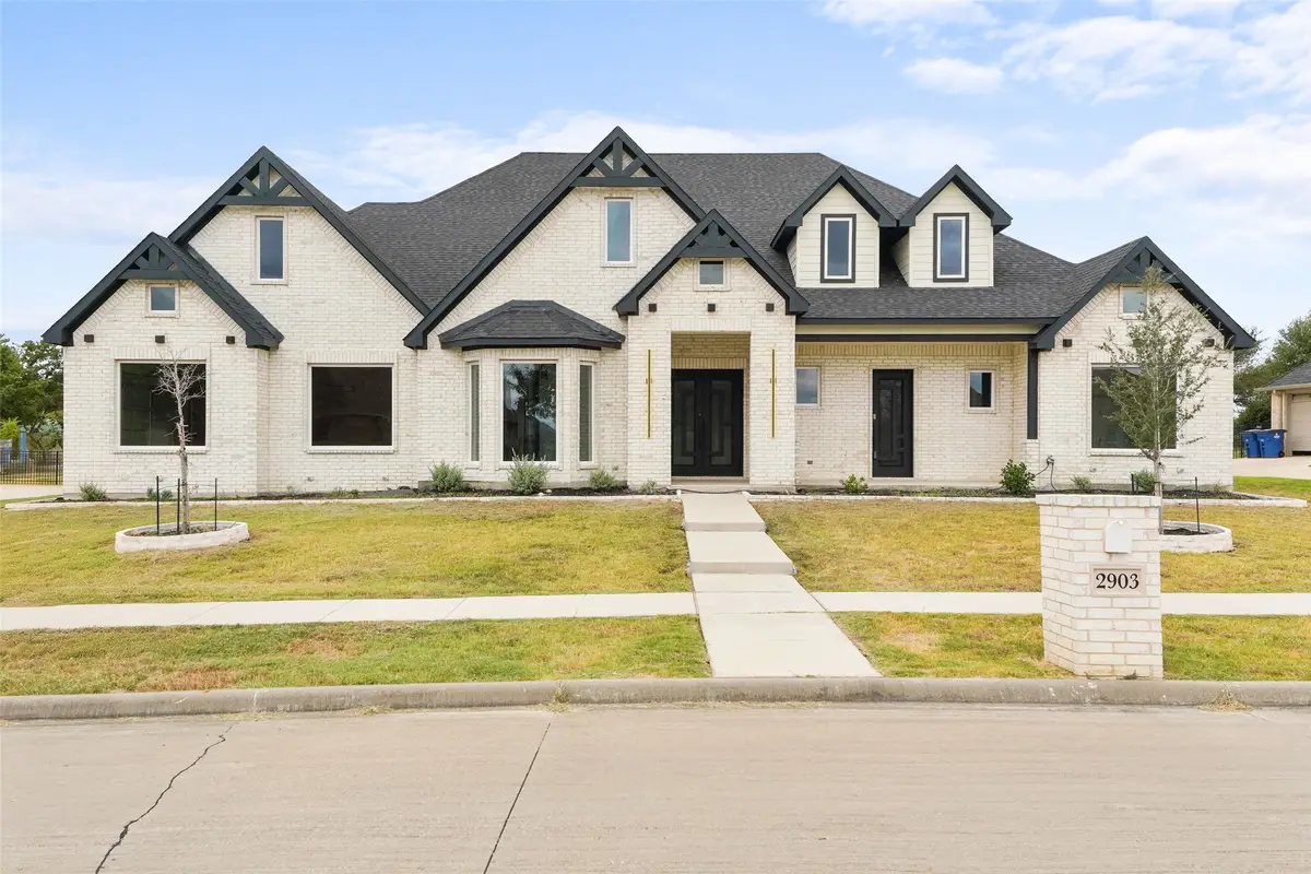 2903 Sunnyside Alley, Ennis, TX 75119 - #1