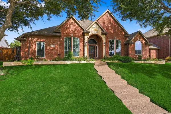 5840 Copper Canyon Drive, The Colony, TX 75056
