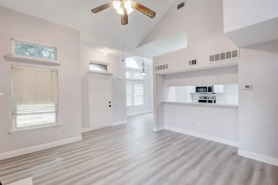 805 Brockden Drive, Mesquite, TX 75149 - #2