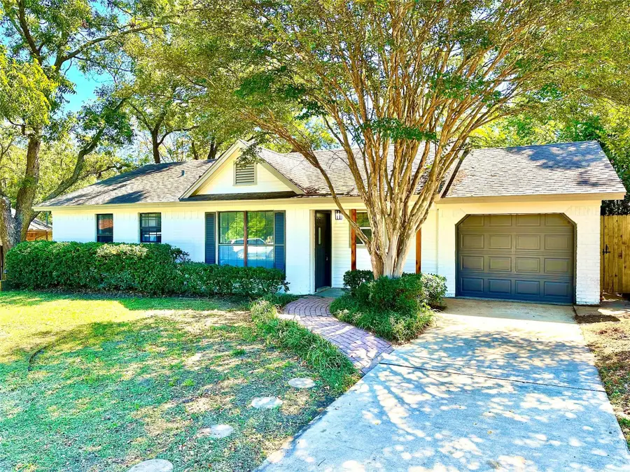 907 Melanie Lane, Keene, TX 76059 - #2