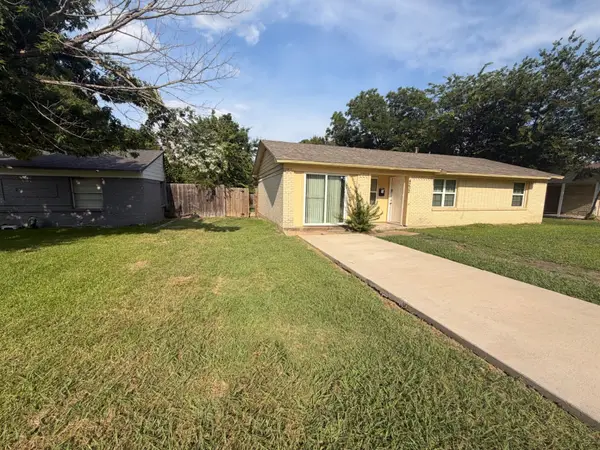 4232 Scottsdale Drive, Mesquite, TX 75150