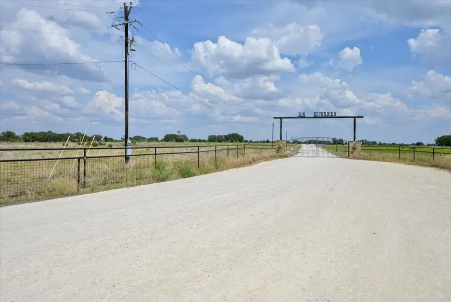 Lot 21 & Lot 22 Ph4 Pr 42126, Evant, TX 76525 - #3
