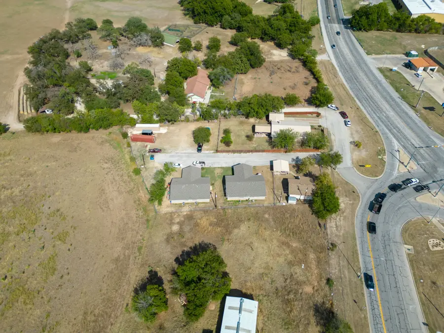 1707 E Fourth St., Lampasas, TX 76550 - #2
