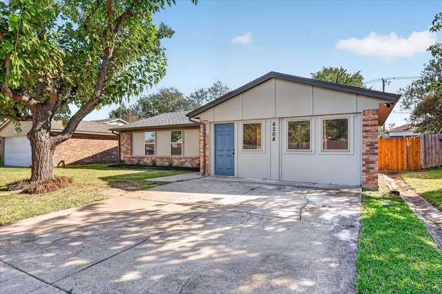 6208 Kary Lynn Drive S, Watauga, TX 76148 - #2