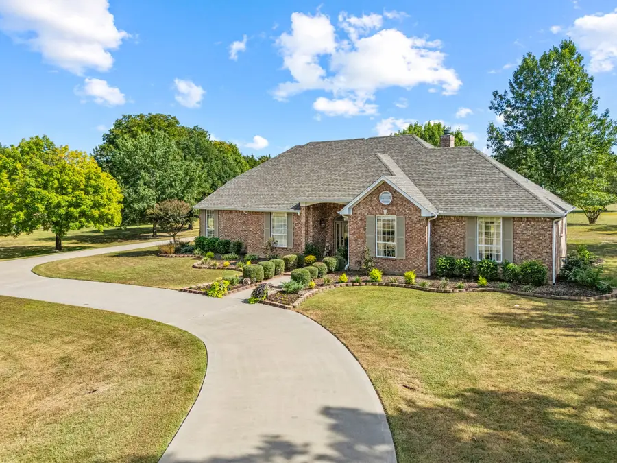 1 Bluebonnet Trail, Greenville, TX 75402 - #2