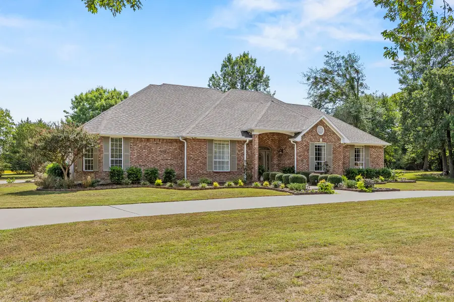 1 Bluebonnet Trail, Greenville, TX 75402 - #3