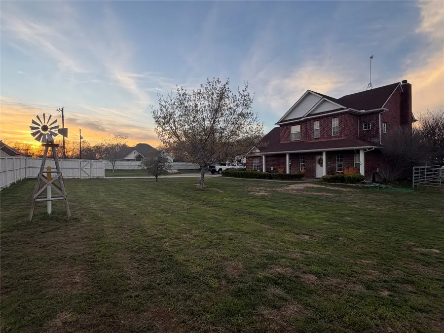 103 Tusk Court, Weatherford, TX 76085 - #2