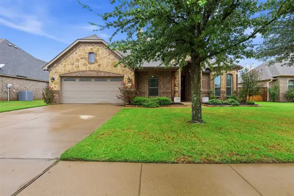 1152 Blue Sky Lane, Joshua, TX 76058