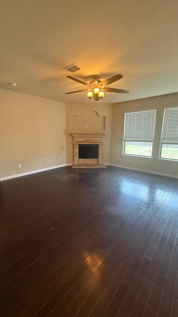 111 Thoroughbred Street, Waxahachie, TX 75165 - #2