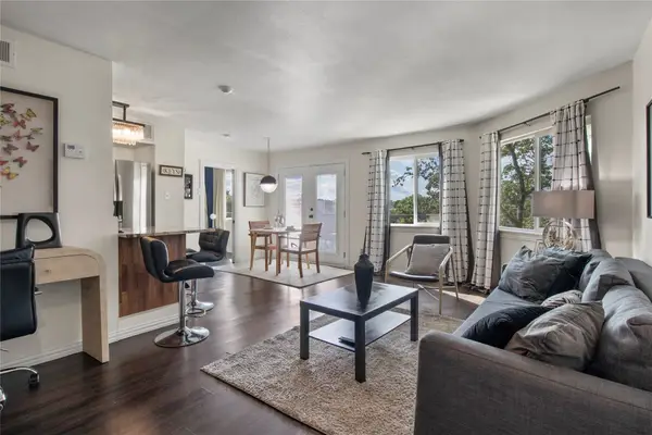 2310 Balsam Drive #B301, Arlington, TX 76006