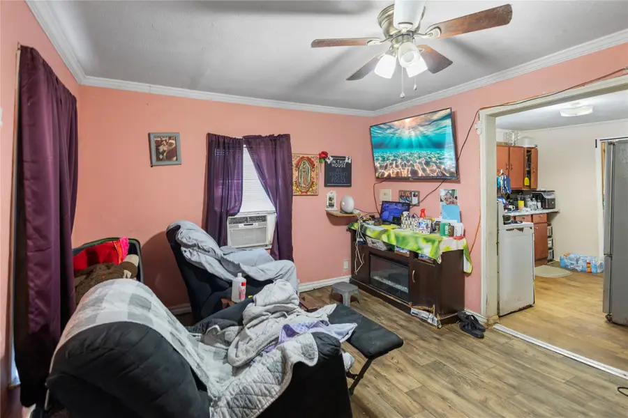 706 Yaney Street, Marshall, TX 75670 - #2