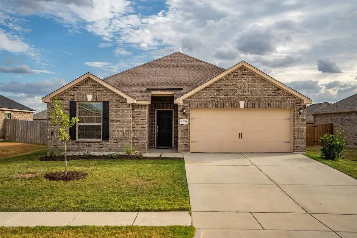 4006 Lakeview Drive, Sanger, TX 76266 - #1