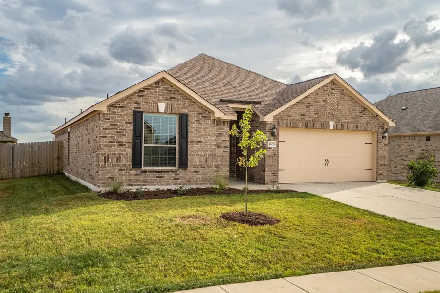 4006 Lakeview Drive, Sanger, TX 76266 - #2