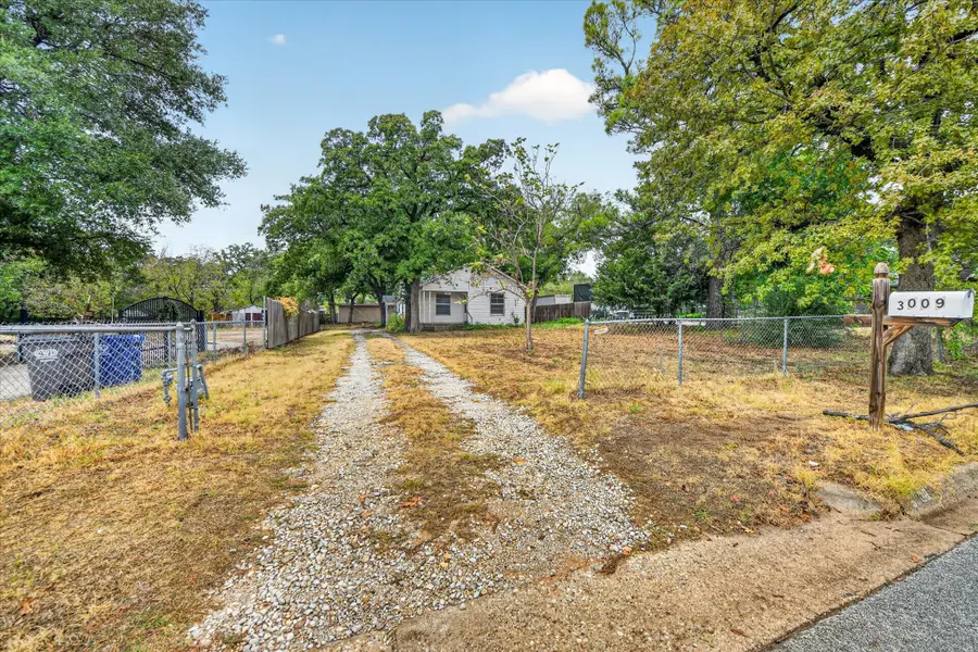 3009 Caddo Trail, Lake Worth, TX 76135 - #3