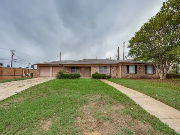 1706 S Travis Avenue, Denison, TX 75021