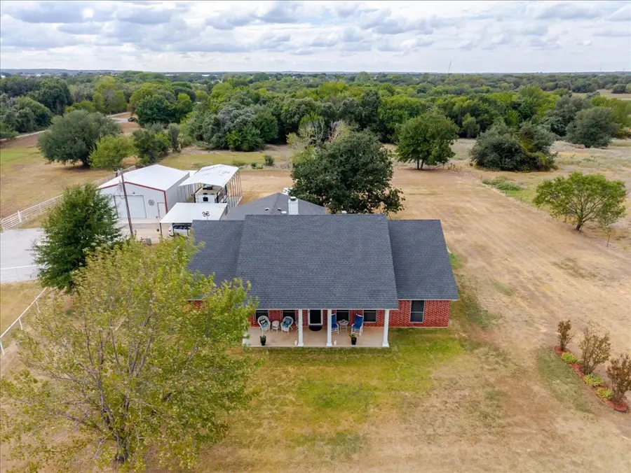 2400 Springfield Road, Springtown, TX 76082 - #2