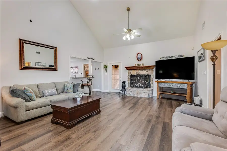 2400 Springfield Road, Springtown, TX 76082 - #3