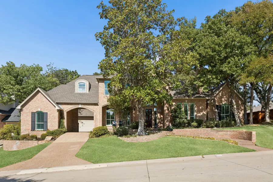2865 Woodhollow Drive, Highland Village, TX 75077 - #2