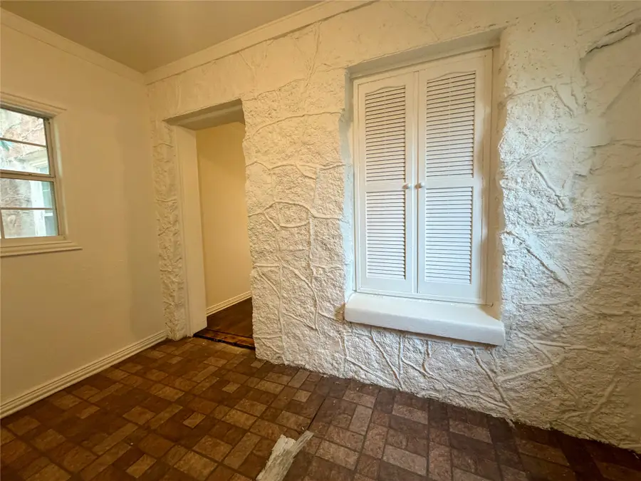 610 8th Street, Hawley, TX 79525 - #3