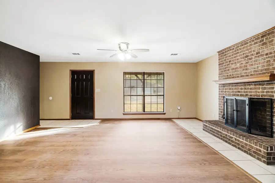 1715 Fairfax Street, Paris, TX 75460 - #3