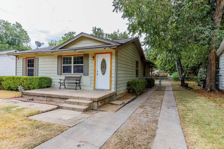 8710 Cardella Avenue, Dallas, TX 75217 - #3