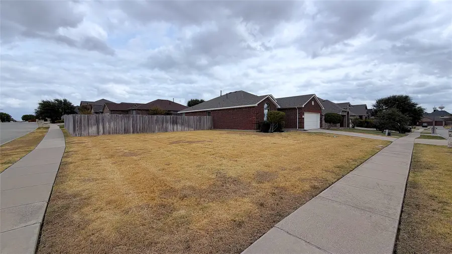 1 Sable Creek Boulevard, Sanger, TX 76266 - #2