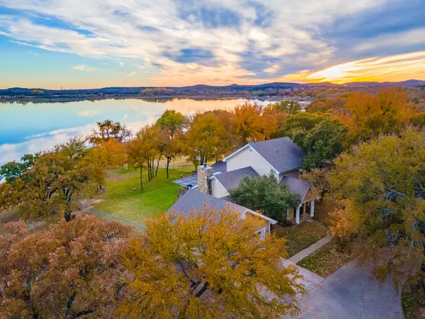 618 Farm To Market Road 3003, Graham, TX 76450