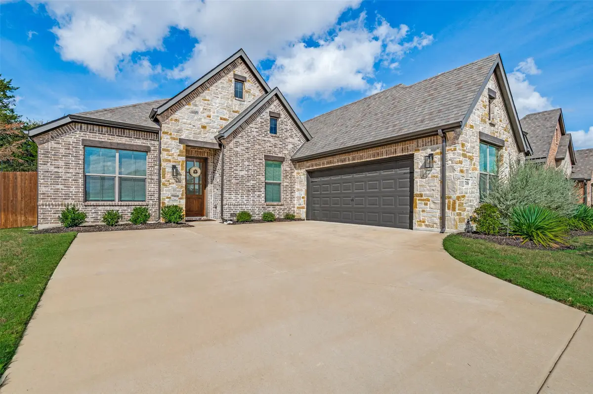 709 Winecup Way, Midlothian, TX 76065 - #1