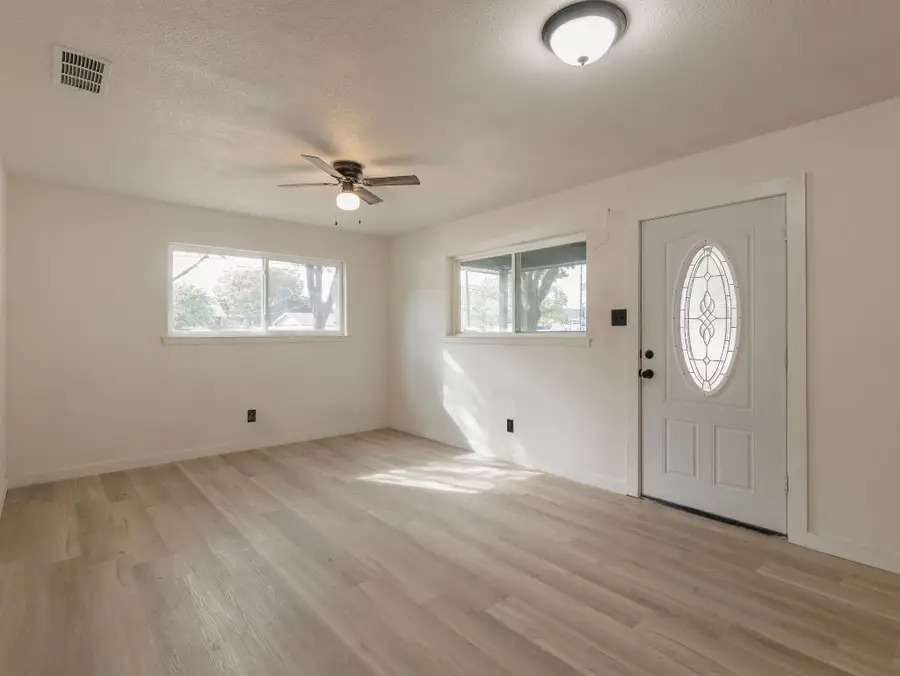 6700 Karen Drive, North Richland Hills, TX 76180 - #3
