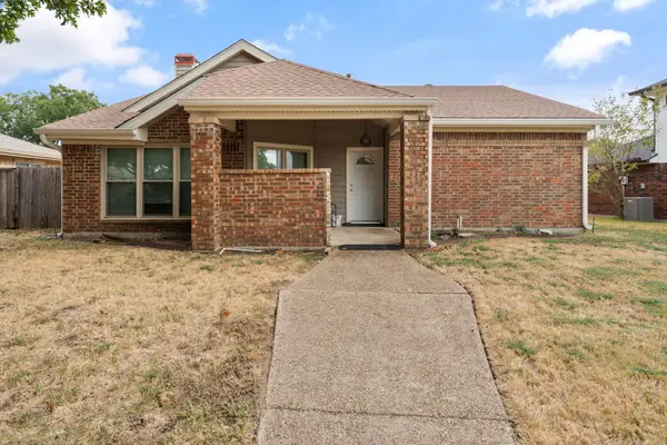 726 Brittany Drive, Mesquite, TX 75150