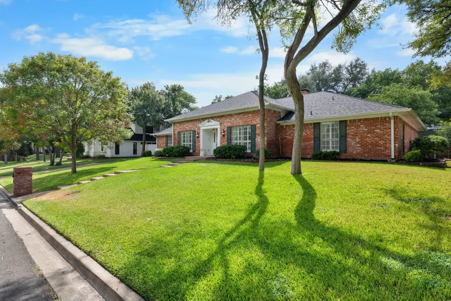 202 Trailview Drive, Woodway, TX 76712 - #2
