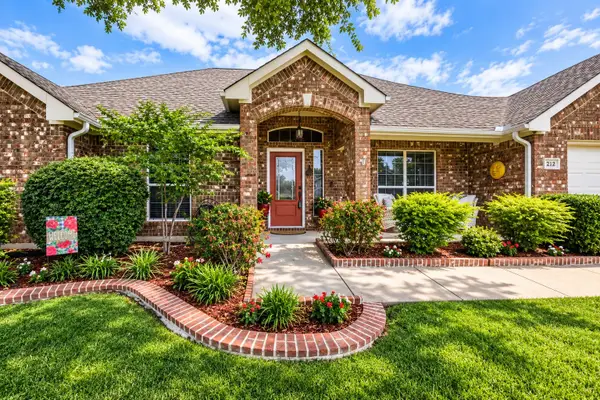 212 Pinewood Trail, Forney, TX 75126