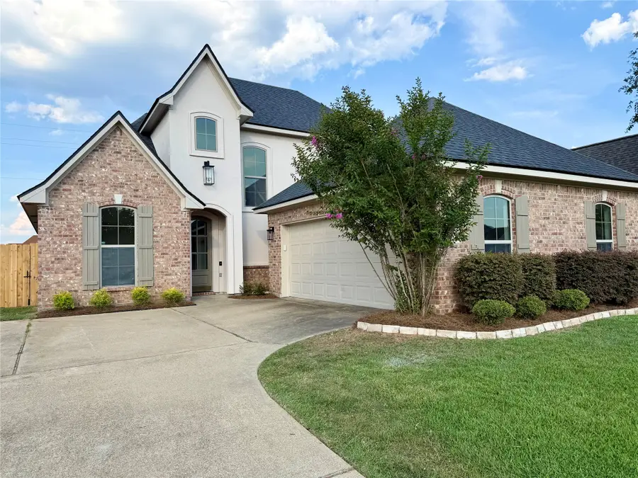 312 N Hampton Street, Haughton, LA 71037 - #2