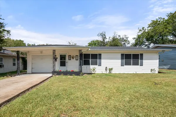 1725 Grace Street, Arlington, TX 76010