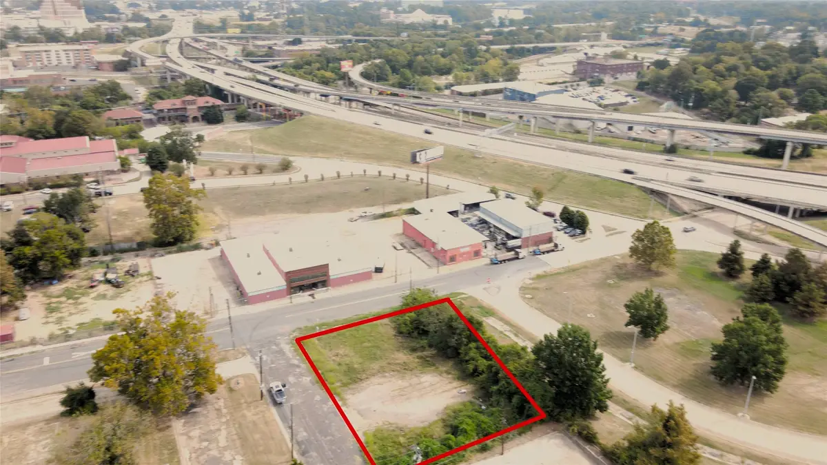 938 Louisiana Avenue, Shreveport, LA 71101 - #1