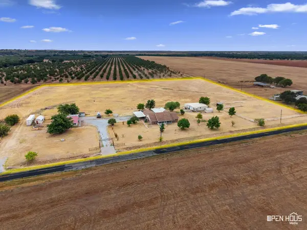 2657 Fm 171 Road, Byers, TX 76357