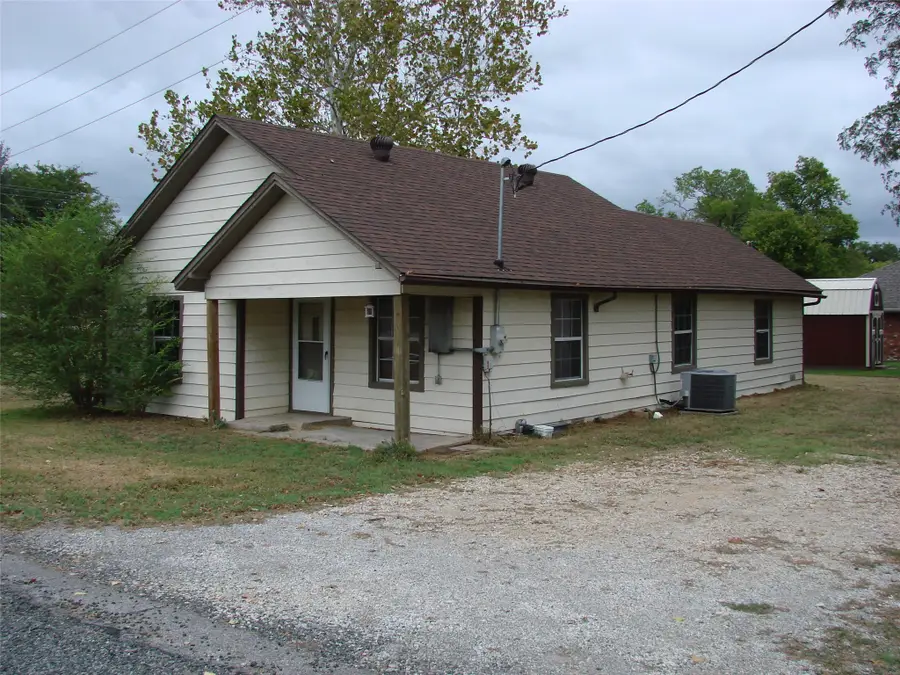 68 Oscar Cole Street, Callisburg, TX 76240 - #2