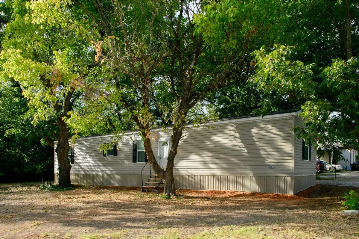 316 S Main Street, Sadler, TX 76264 - #1