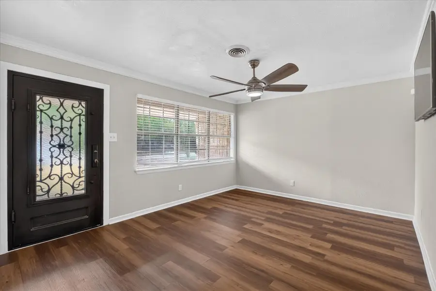 2983 Amber Lane, Farmers Branch, TX 75234 - #3