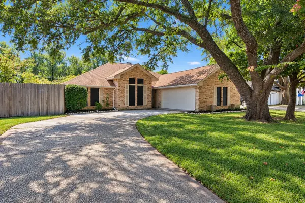 1107 Bayshore Drive, Rockwall, TX 75087